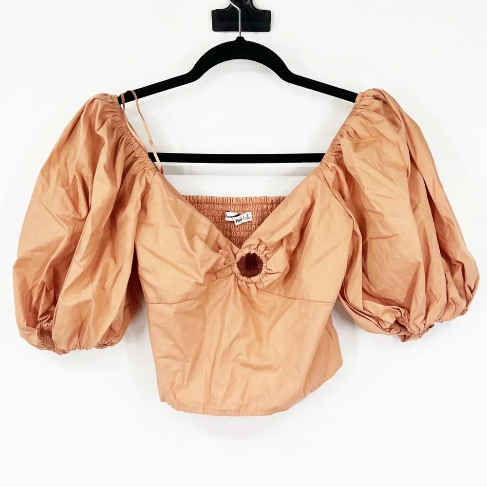 Abercrombie & Fitch Puff Sleeve Crop Top